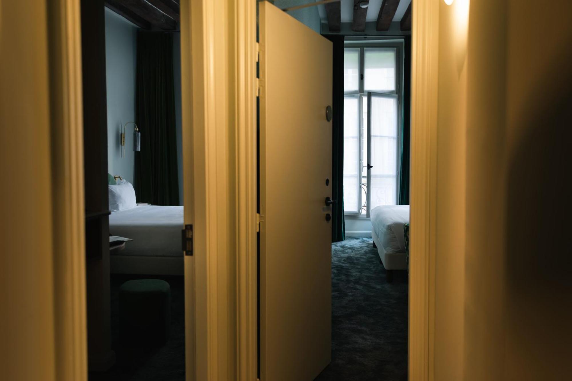 Hotel L De Lutece - Notre-Dame Paris Exteriör bild