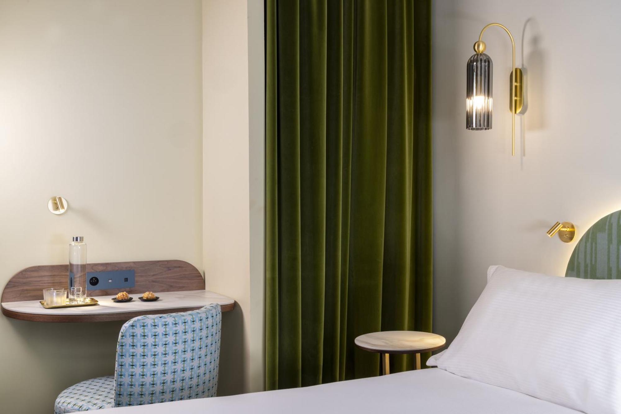 Hotel L De Lutece - Notre-Dame Paris Exteriör bild