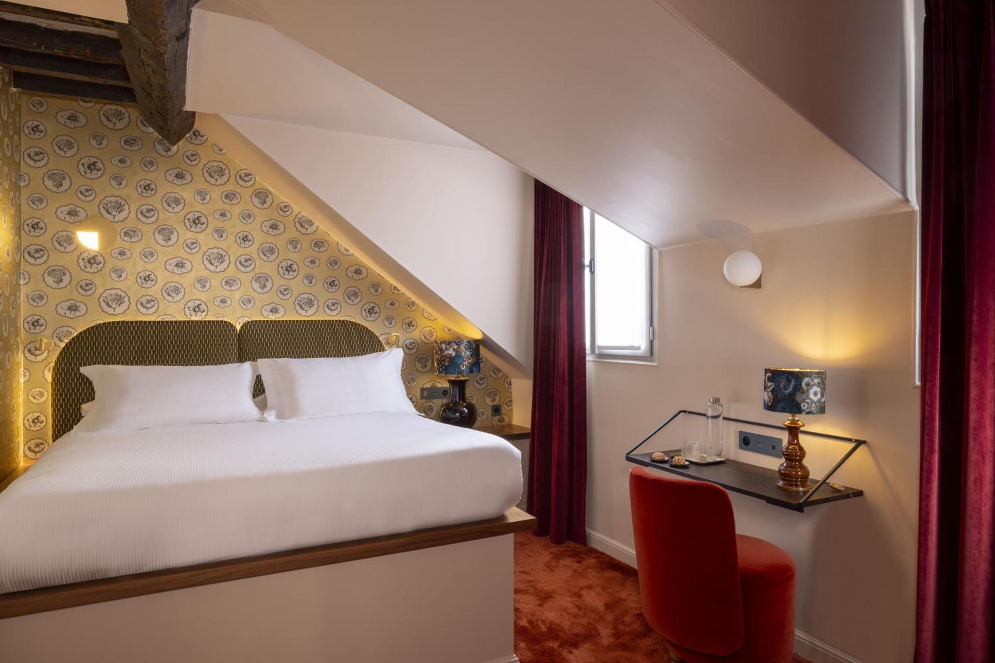 Hotel L De Lutece - Notre-Dame Paris Exteriör bild