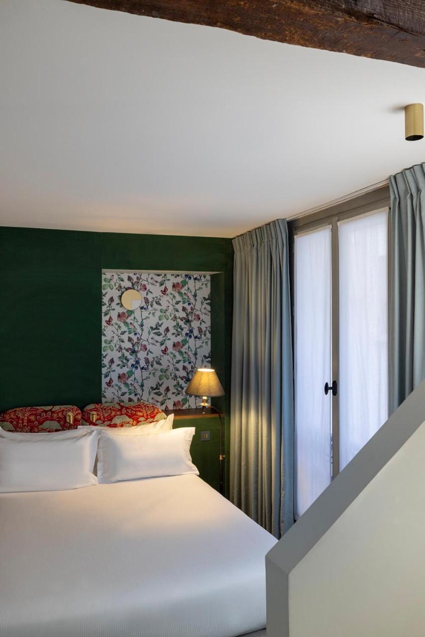 Hotel L De Lutece - Notre-Dame Paris Exteriör bild